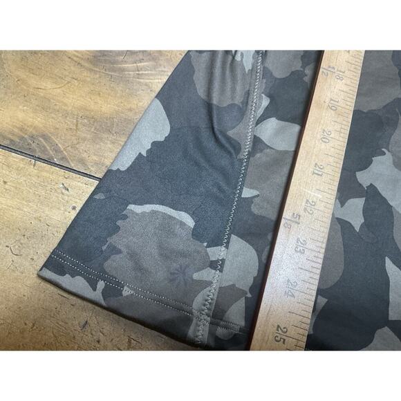 Athleta Camo Tank Top Size XL Limitless Keyhole Olive Green Athletic - Picture 3 of 9